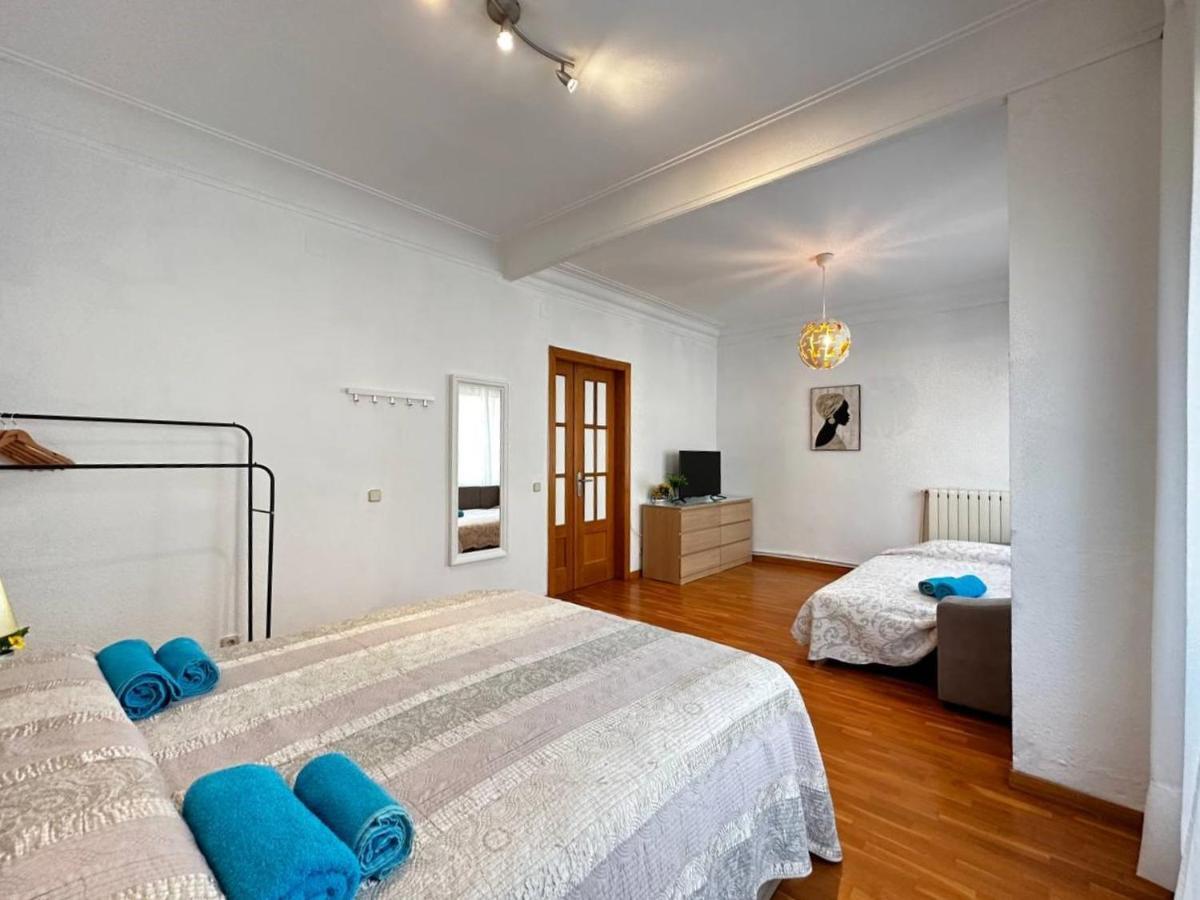 Habitaciones Acogedoras Barcelona Exteriör bild